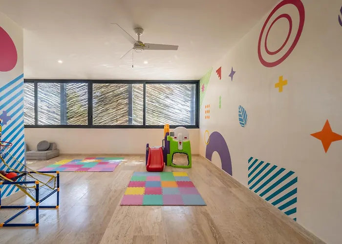 Lux 2br With Rooftop Pool, Spa, Gym, Kids Playroom #229 Casa de férias *