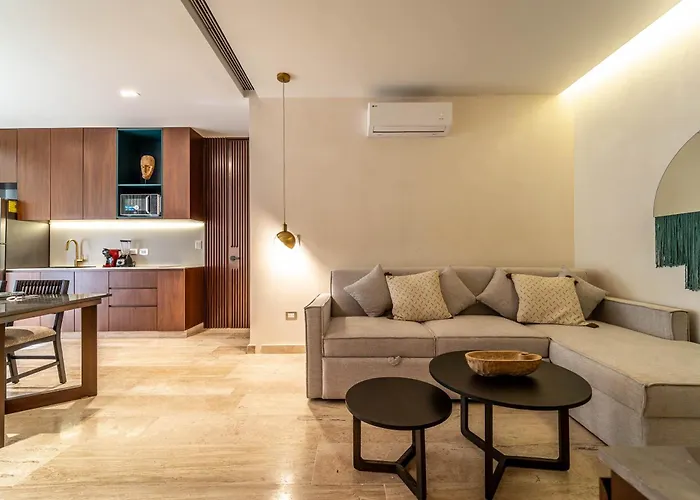 Lux 2br With Rooftop Pool, Spa, Gym, Kids Playroom #229 *