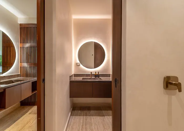 Lux 2br With Rooftop Pool, Spa, Gym, Kids Playroom #229